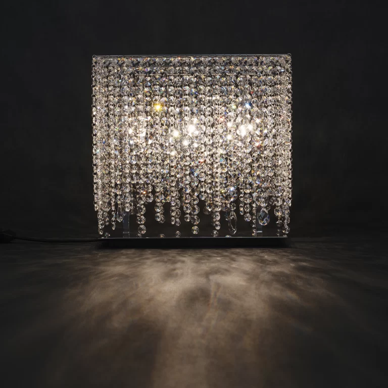 linea table lamp manooi crystal 3 scaled